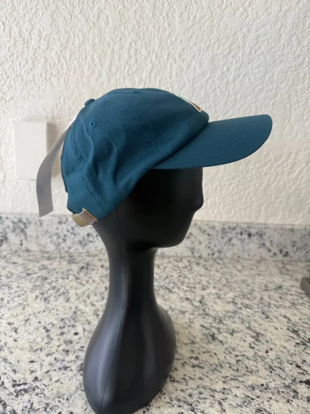 NEW MOUNTAIN HARDWEAR MOM HAT CAP Retro Gorpcore Women's Adjustable Casual